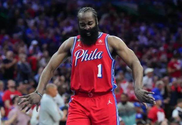 开云体育官方网站登陆-尔虞我诈!哈登怒喷骗子背后:巨星老化韦德曾遭殃