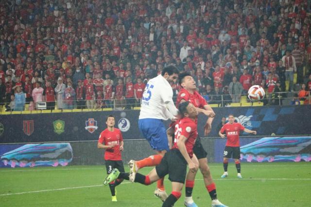 开云体育平台-【中超】费莱尼头球双响+绝平 蓉城2比2泰山